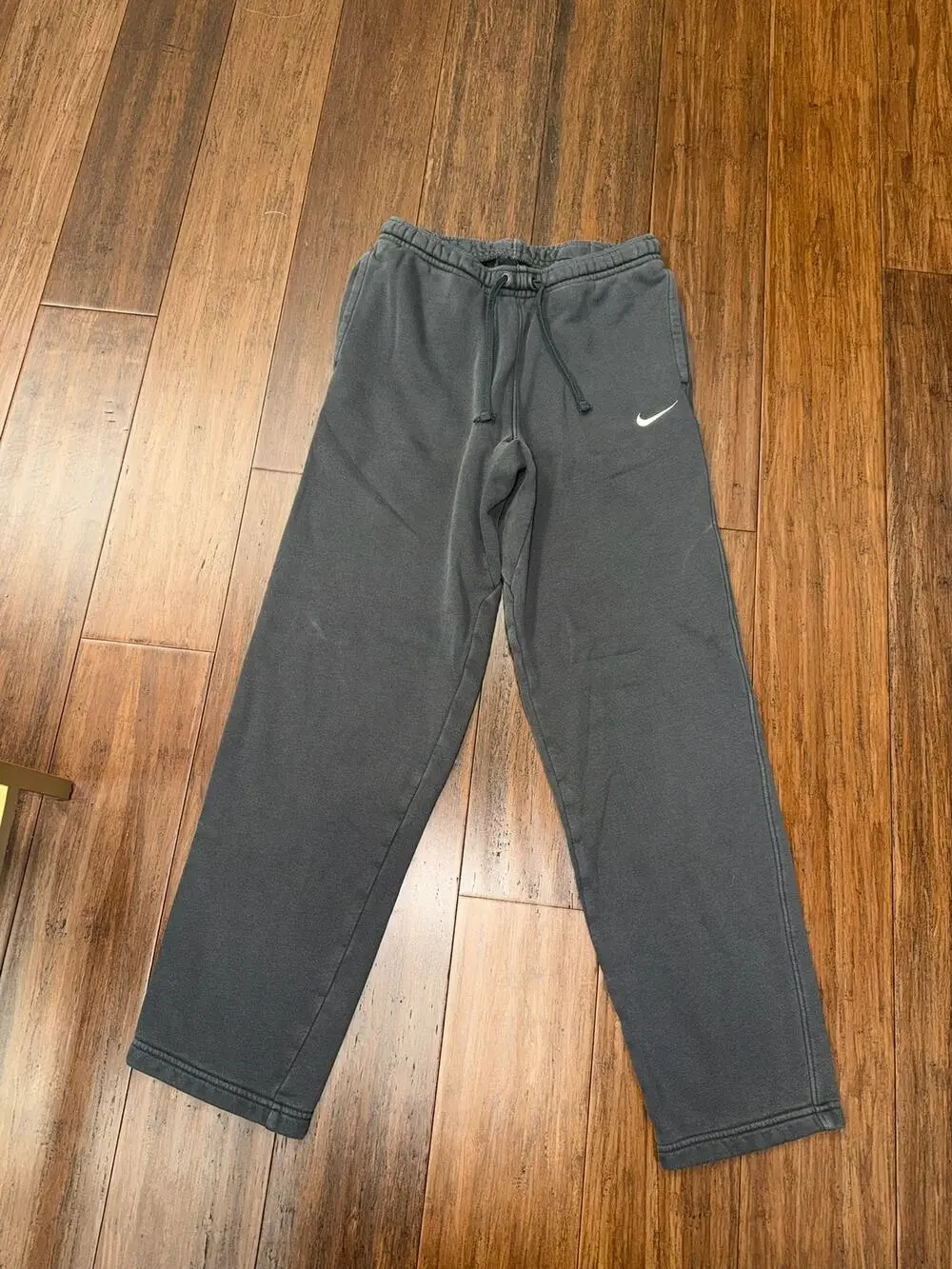Men’s Small Unisex Gray Sweatpants Nike Club Fleece Line